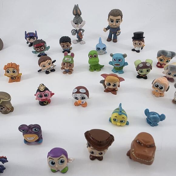 Mini Collectible Figures Lot 70+ Disney, Pixar, Looney Tunes, Star Wars & More - Picture 14 of 14